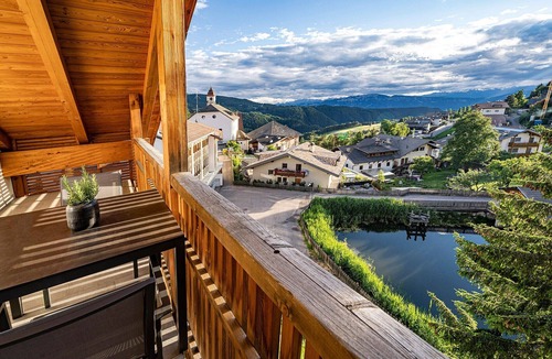 Nova Ponente Apartment | Luxury Apartment "Weißhorn" with Mountain View and private Steam Sauna