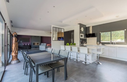 Le Puy-Sainte-Reparade House | Luxury villa with pool, peaceful setting, 20 min from Aix-en-Provence