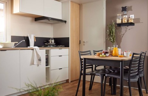 Saint Maime House | Luxury Mobile Home with Terrace