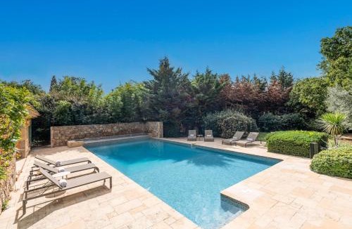 Saint-Paul-en-Foret Villa | Luxury Villa near Fayence