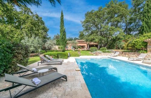Saint-Paul-en-Foret Villa | Luxury Villa near Fayence