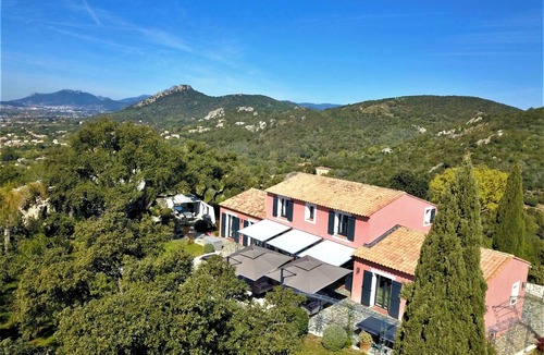 Hyeres Villa | Luxury Villa in a Garden on the French Riviera