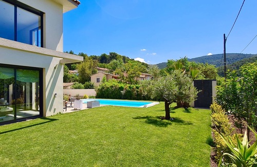 Gemenos Villa | Luxury Villa in Gemenos