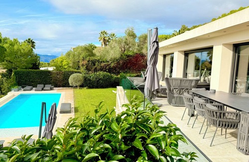 California - Pezou House | Luxury Villa - Panoramic Sea View in Cannes