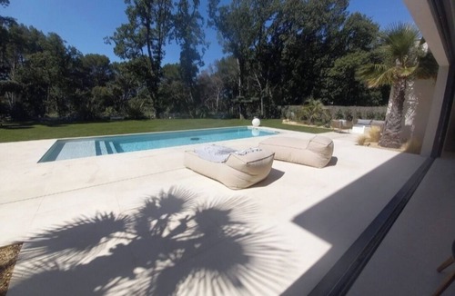 Aix-en-Provence Villa | Luxury villa with beautiful view, Aix-en-Provence (13)