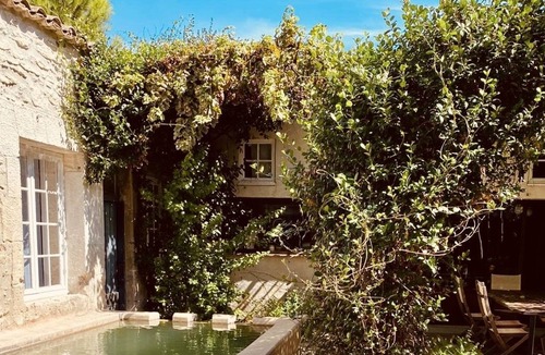 St.-Remy-de-Provence Bed & Breakfast | M&S Bed and Breakfast