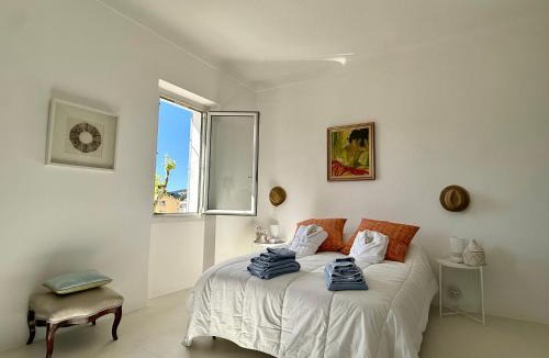 Les Lecques House | Madine Provence Suite - Walk to Beach & Private Pool