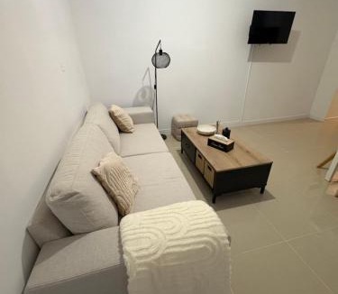 Port-Saint-Louis-du-Rhone Apartment | Magnifique T3 neuf