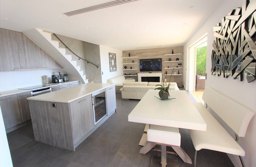 Cavalaire-sur-Mer House | Magnificent 180° sea view villa in absolute calm, fully renovated