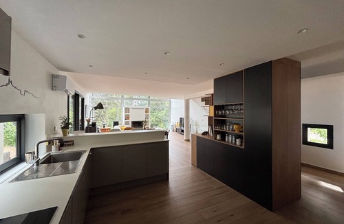 Les Accates House | Magnificent house in the heart of the pine forest in Marseille