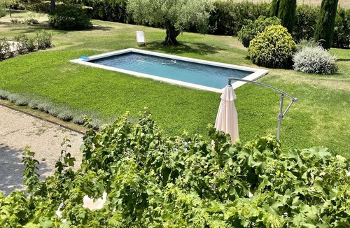 Cavaillon House | Magnificent pool villa in the Luberon park