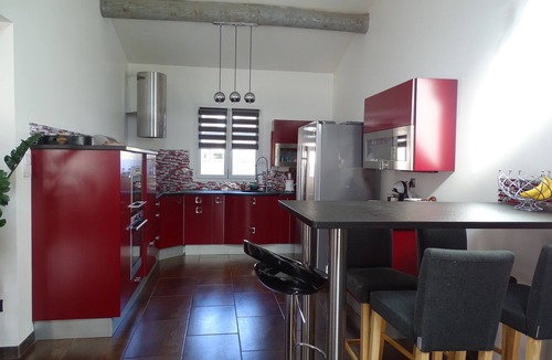 Lamanon House | Magnificent villa with swimming pool at the foot of the Alpilles mountains