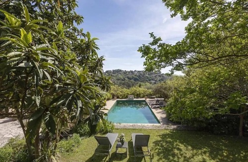 Vence Apartment | Magnifique Appartement Avec sa Terrasse et Accès Piscine