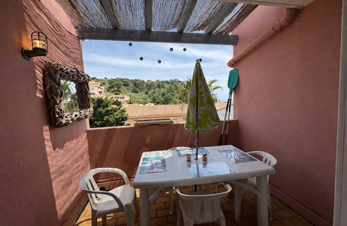 Cerbere Apartment | Magnifique Appartement vue sur Mer avec piscine