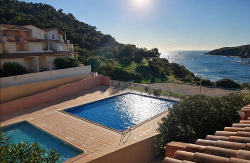 Cerbere Apartment | Magnifique Appartement vue sur Mer avec piscine