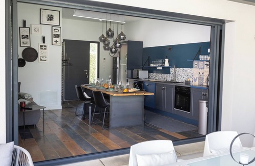 Molleges House | Magnifique Maison Contemporaine Dans Villa Triple
