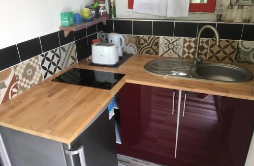 Tourrettes-sur-Loup Apartment | Magnifique studio dans maisonnette