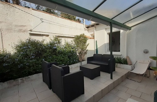 Mont Duplan House | Maison 2 Personnes Avec Garage Terrasse 5 Minutes Tour Magne/proche Centre Ville