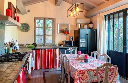 Maillane Villa | Maison Centurion - Five Bedroom Villa, Sleeps 10