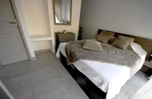 Les 3 Ponts House | Maison d’hôte labellise 3 epis
