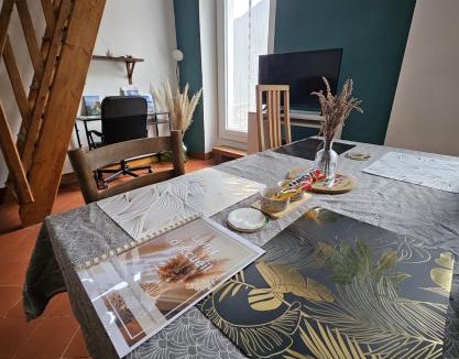 Touet-sur-Var House | Maison dans village Tibétain - arrière pays nicois