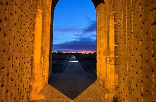 Aigues-Mortes Medieval City House | Maison de caractère intramuros à Aigues Mortes