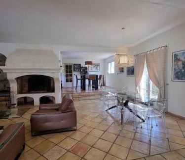 Aix-en-Provence Villa | Maison de Charme au Pays de Cézanne
