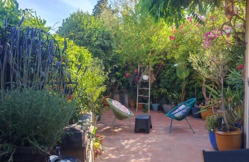 Hyeres House | Maison de vacances à l'Ayguade classée 3 étoiles, climatisée,3mn à pied plage et restos ,5mn aéroport, 10mn gare