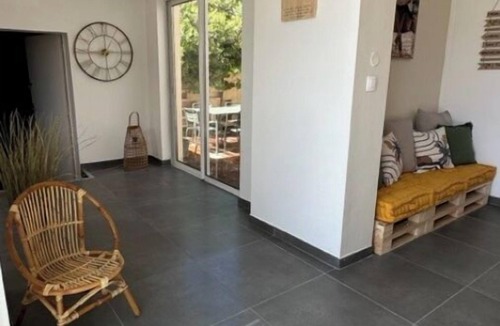 Beziers Villa | Maison Guyenne Lovely, cosy house furnished with care and comfort
