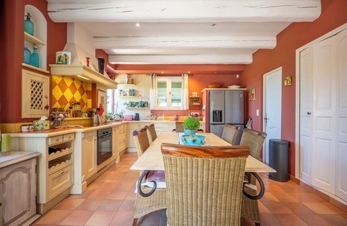 Robion Other | Maison La Dévalade - relaxing retreat sleeping 10 with heated pool and garden