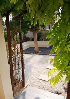 Marcorignan House | Maison Magnolia