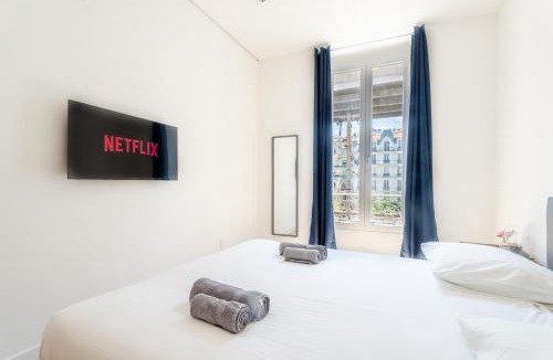 Centre Ville-Gare House | Maison Rouget - Chambre 3 - Le Palmier