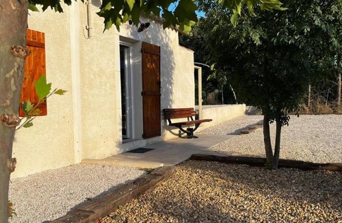 Orgon House | Maisonnette et Campagne Provençale, avec Piscine