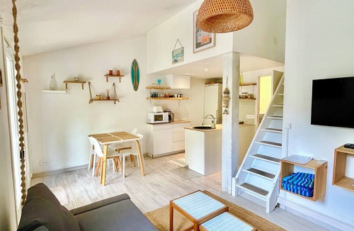 Eyguieres House | Maisonnette in the heart of Provence in a residence with shared swimming pool