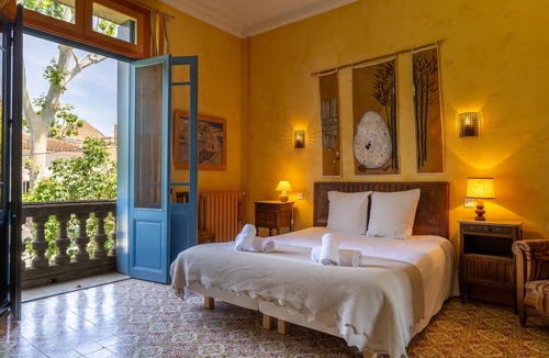Capestang Villa | Majestic Master's House with Pool