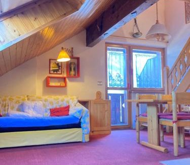 Moena Apartment | Mansarda stile cottage nel cuore delle Dolomiti