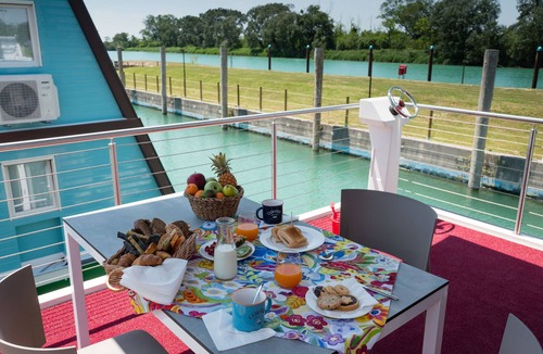 Lignano Sabbiadoro House | Marina Azzurra Resort by Interhome