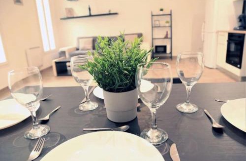 Le Camas Apartment | Marseille Getaway - Near the Old Port