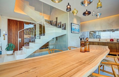 Montredon Villa | Marseille on the Roc - 4 bedrooms 8 sleeps