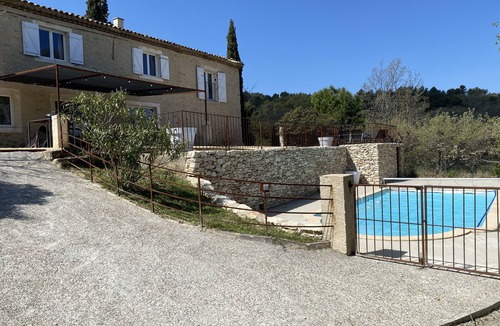 Bonnieux House | Mas à Bonnieux luberon 5 bedrooms heated swimming pool enclosed garden