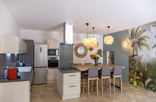 St.-Remy-de-Provence Cottage | Mas 9 Romanin : Gîte Alfredo