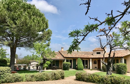 Eygalieres House | Mas Air-con/Wifi/Private pool/Alpilles view/10mn walk to Village/Tesla Friendly