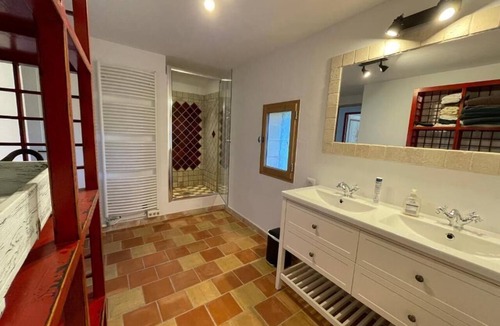 Robion Bed & Breakfast | Mas Chamsomat