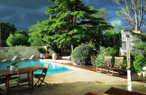 Taillades Cottage | MAS D'ANGE EN PROVENCE at the foot of the Luberon, beautiful, quiet, picturesque house,