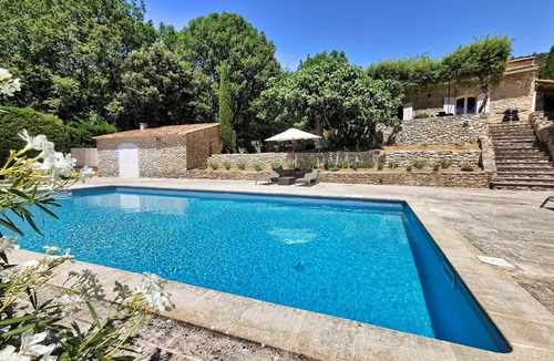 Lourmarin House | Mas de charme, Luberon, landscaped garden and swimming pool