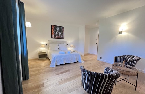 Chateaurenard House | Mas de l'Olivier, freshly renovated, heated pool
