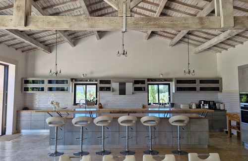 St.-Remy-de-Provence House | Mas de prestige in Saint Rémy de Provence, swimming pool, spa, sauna. Ideal for families!