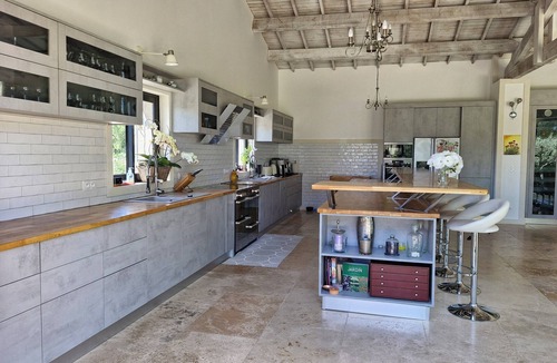 St.-Remy-de-Provence House | Mas de prestige in Saint Rémy de Provence, swimming pool, spa, sauna. Ideal for families!