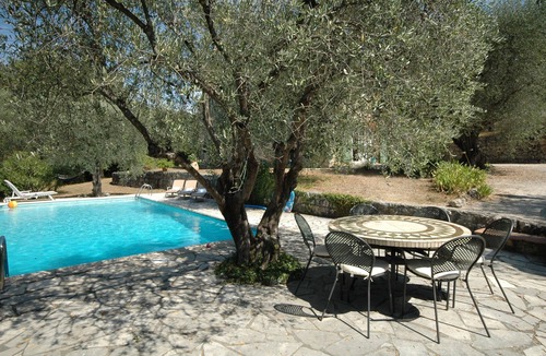 Chateauneuf-Grasse Villa | Mas des Corneilles, large house in private secluded garden with pool and many olive trees