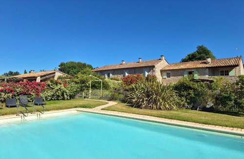St.-Remy-de-Provence Bed & Breakfast | MAS DES FIGUES - très calme - Certifié Biologique - Parc Naturel Ecologique - Piscine 12x6 - brunch paysan méditerranéen cuisine maison - huile d'olive - Agritourisme - Alpilles - Saint Rémy de Provence- 30 avril au 27 septembre 2026